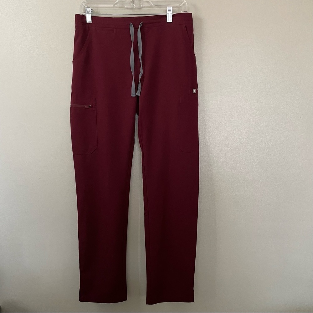Figs Scrub Pants burgundy